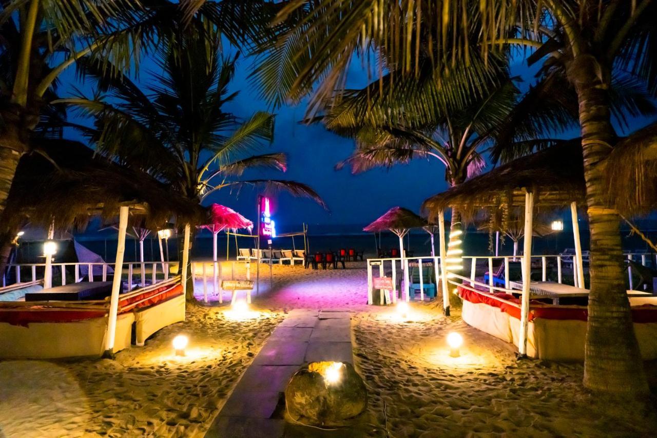 Village Susegat Beach Resort Morjim Exterior photo